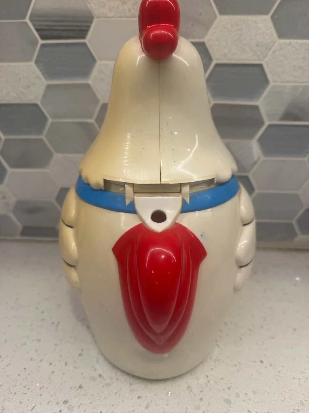 Vintage Rooster Cookie Jar that Crows (see video)! Rare find